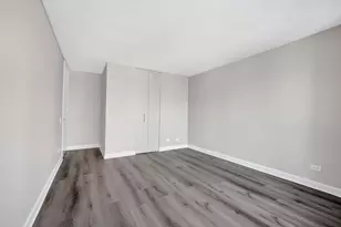 30 E Huron St, Chicago, IL 60611 - Photo 17