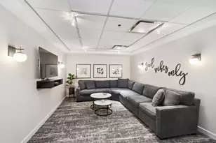 30 E Huron St, Chicago, IL 60611 - Photo 35