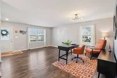 415 Cronin Boulevard, Shorewood, IL 60404 - Photo 3