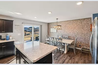 415 Cronin Boulevard, Shorewood, IL 60404 - Photo 11