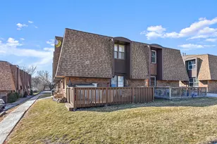 12746 S Kenneth Ave, Alsip, IL 60803 - Photo 1