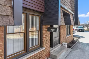 12746 S Kenneth Ave, Alsip, IL 60803 - Photo 3