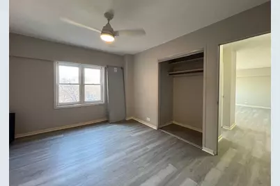 7327 N Rogers Avenue #408, Chicago, IL 60626 - Photo 9