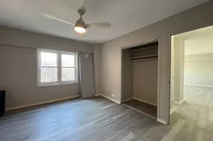 7327 N Rogers Ave, Chicago, IL 60626 - Photo 9