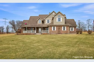 3920 Highview Drive, Crystal Lake, IL 60012 - Photo 1