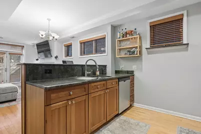 [Address not provided], Chicago, IL 60657 - Photo 11