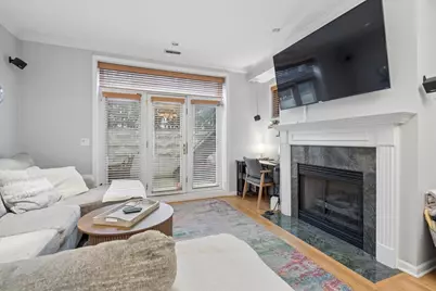 [Address not provided], Chicago, IL 60657 - Photo 5