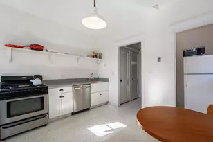 1365 E 52nd St, Chicago, IL 60615 - Photo 15