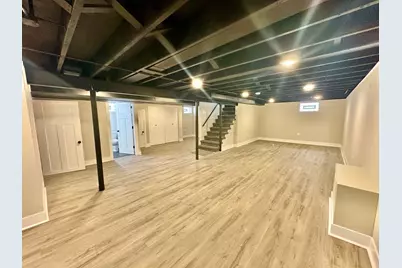 8129 W Courtland Avenue, Norridge, IL 60706 - Photo 9