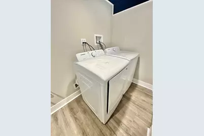 8129 W Courtland Avenue, Norridge, IL 60706 - Photo 11