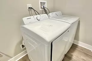 8129 W Courtland Ave, Norridge, IL 60706 - Photo 11