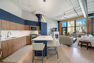 1601 S Michigan Ave, Chicago, IL 60616 - Photo 3