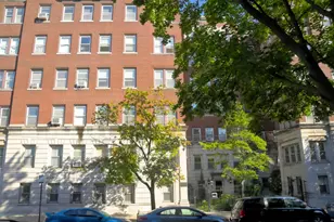 1052 W Balmoral Ave, Chicago, IL 60640 - Photo 1