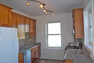 1052 W Balmoral Ave, Chicago, IL 60640 - Photo 17