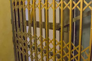 1052 W Balmoral Ave, Chicago, IL 60640 - Photo 23