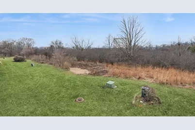 272 Prairie View Lane, Wheeling, IL 60090 - Photo 19