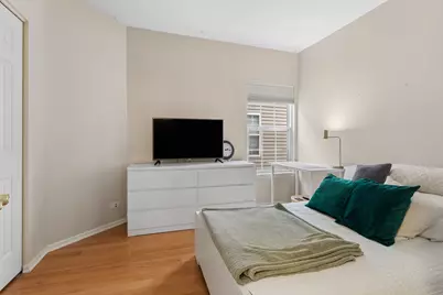 272 Prairie View Lane, Wheeling, IL 60090 - Photo 11