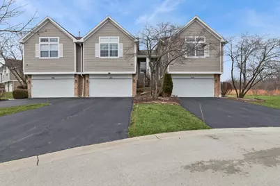 272 Prairie View Lane, Wheeling, IL 60090 - Photo 1