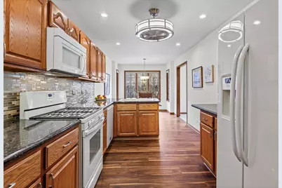 1109 Ponderosa Court, Darien, IL 60561 - Photo 7