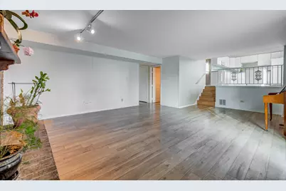 1651 W Goldengate Drive, Addison, IL 60101 - Photo 11