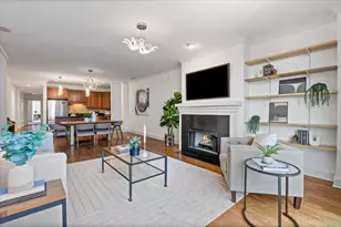 800 W Cornelia Ave, Chicago, IL 60657 - Photo 13