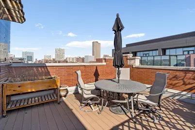 800 W Cornelia Avenue #407, Chicago, IL 60657 - Photo 31