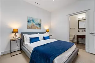 800 W Cornelia Ave, Chicago, IL 60657 - Photo 21