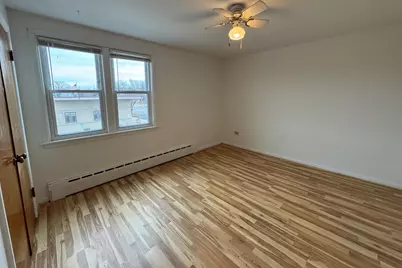 [Address not provided], Warrenville, IL 60555 - Photo 7