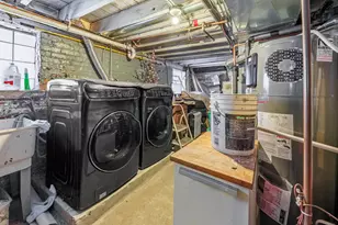 7412 S Phillips Ave, Chicago, IL 60649 - Photo 17