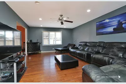 33312 N Lone Rock Road, Grayslake, IL 60030 - Photo 3