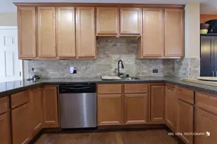 33312 N Lone Rock Rd, Grayslake, IL 60030 - Photo 7