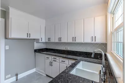 305 S George Street, Mount Prospect, IL 60056 - Photo 13