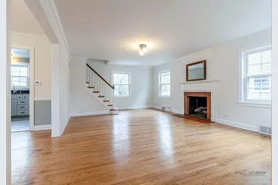 305 S George Street, Mount Prospect, IL 60056 - Photo 5