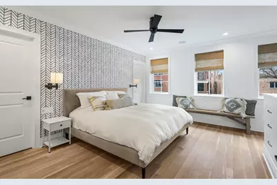 658 W Melrose Street #1, Chicago, IL 60657 - Photo 13