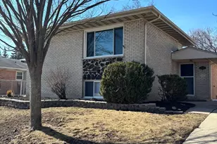 16456 George Dr, Oak Forest, IL 60452 - Photo 1