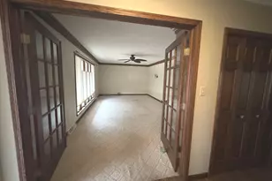 102 W Oak Ln, Lamoille, IL 61330 - Photo 11