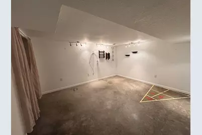 102 W Oak Lane, Lamoille, IL 61330 - Photo 21