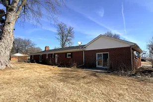 102 W Oak Ln, Lamoille, IL 61330 - Photo 27