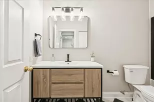 300 W Scott St, Chicago, IL 60610 - Photo 19