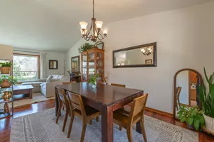 2210 Country Ct, Freeport, IL 61032 - Photo 7