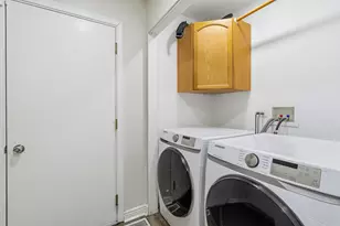 1594 Arborwood Cir, Romeoville, IL 60446 - Photo 23