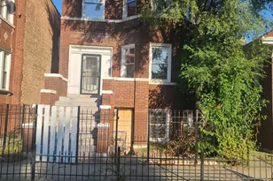 5419 S Hermitage Ave, Chicago, IL 60609 - Photo 1