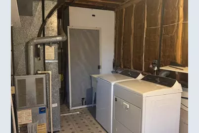 910 E 152nd Place, Phoenix, IL 60426 - Photo 27