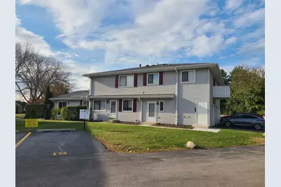 2S717 Winchester Circle #4, Warrenville, IL 60555 - Photo 1