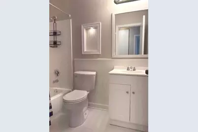 2S717 Winchester Circle #4, Warrenville, IL 60555 - Photo 9