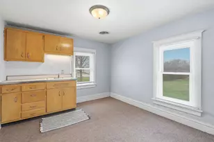 310 Godfrey Ave, Lockport, IL 60441 - Photo 21