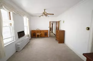 8748 S Marquette Ave, Chicago, IL 60617 - Photo 5