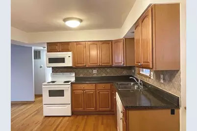 8610 W Summerdale Avenue #2S, Chicago, IL 60656 - Photo 7