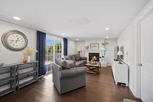 [Address not provided], Buffalo Grove, IL 60089 - Photo 9