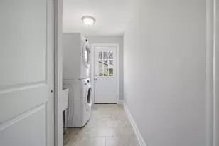 [Address not provided], Buffalo Grove, IL 60089 - Photo 11